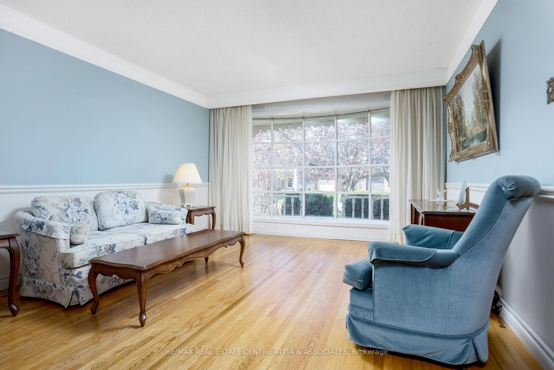 52 Shady Lane Crescent photo 8