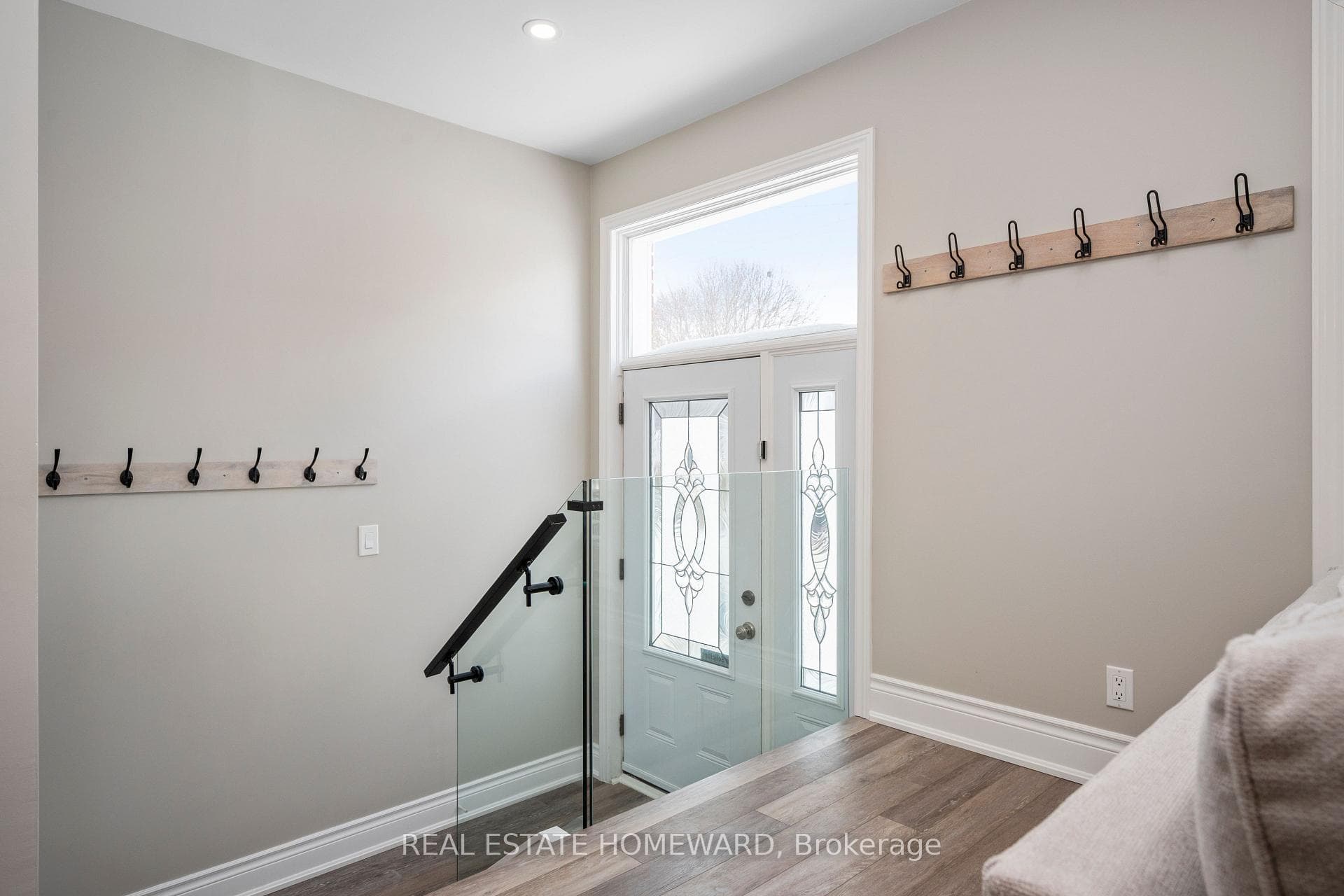 52 Golfhaven Drive photo 3