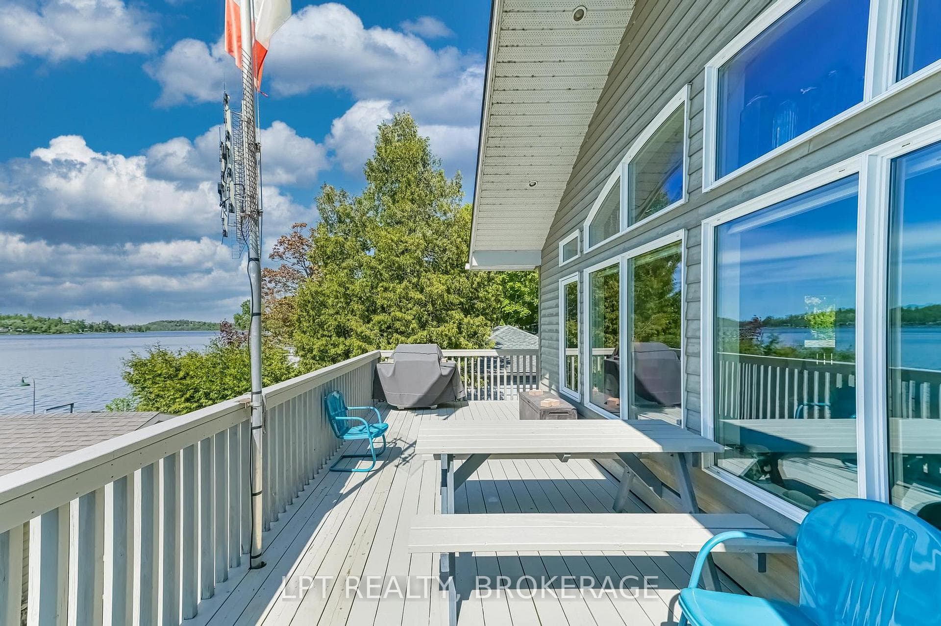 Deck