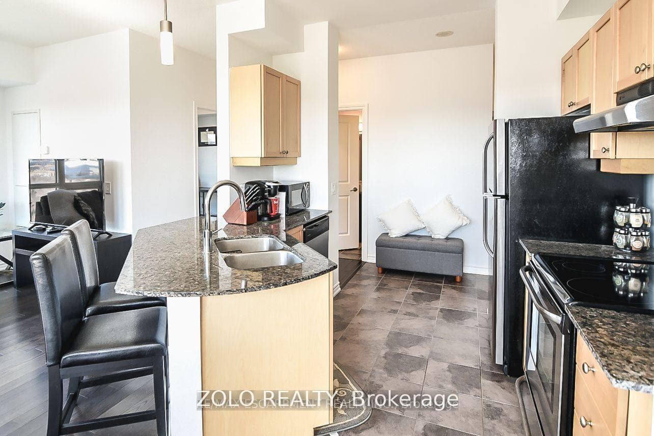 7730 Kipling Avenue Unit 1002 photo 11