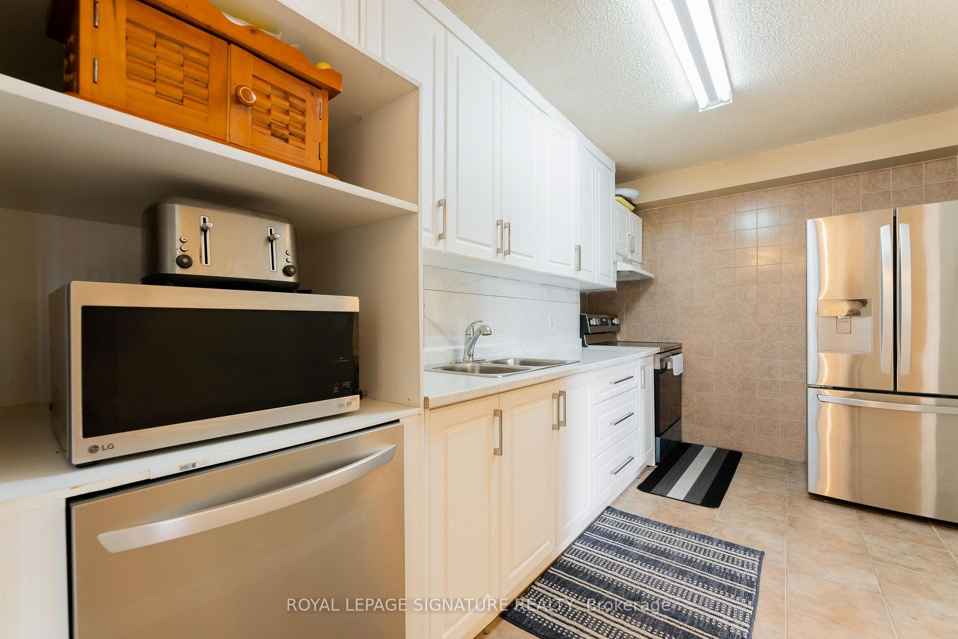 15 Torrance Road Unit 207 photo 5