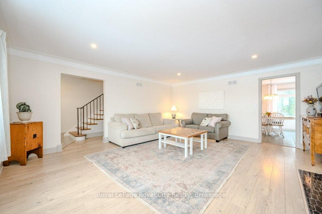 112 Forest Street photo 4