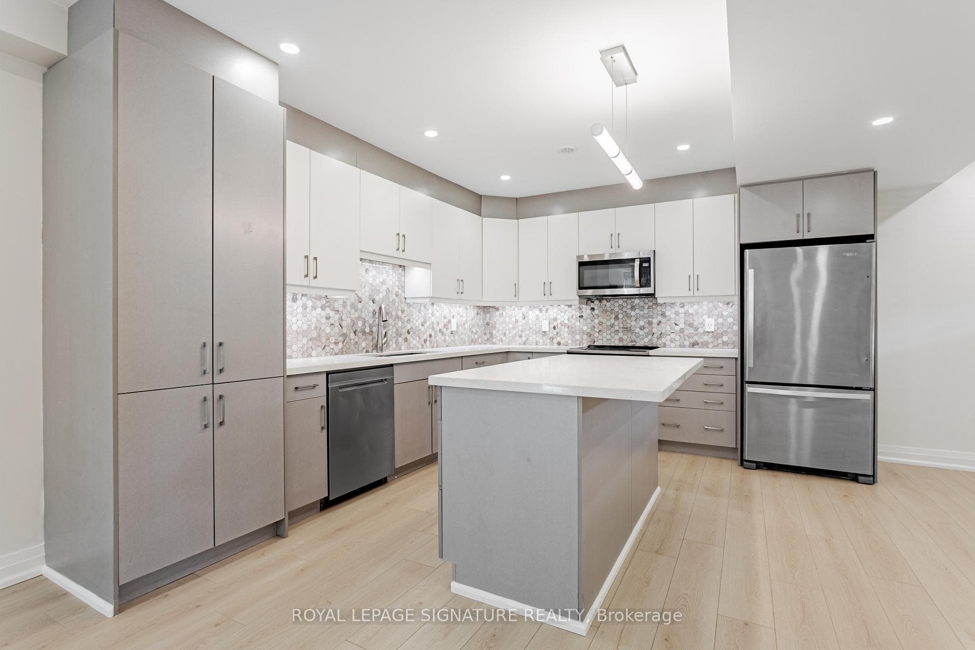 108 Balfour Avenue Unit Laneway photo 10