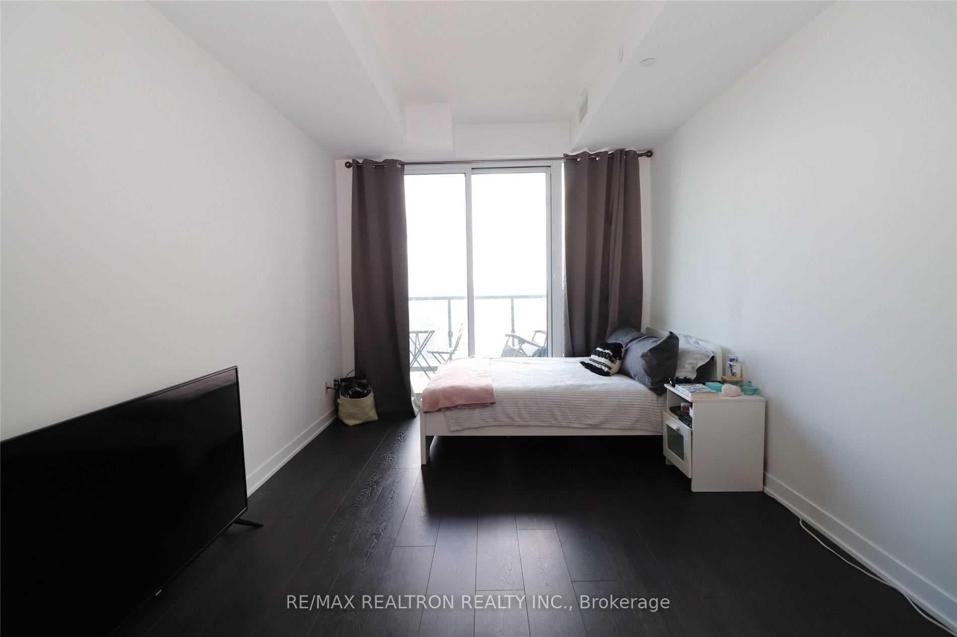 87 Peter Street Unit 4505 photo 7