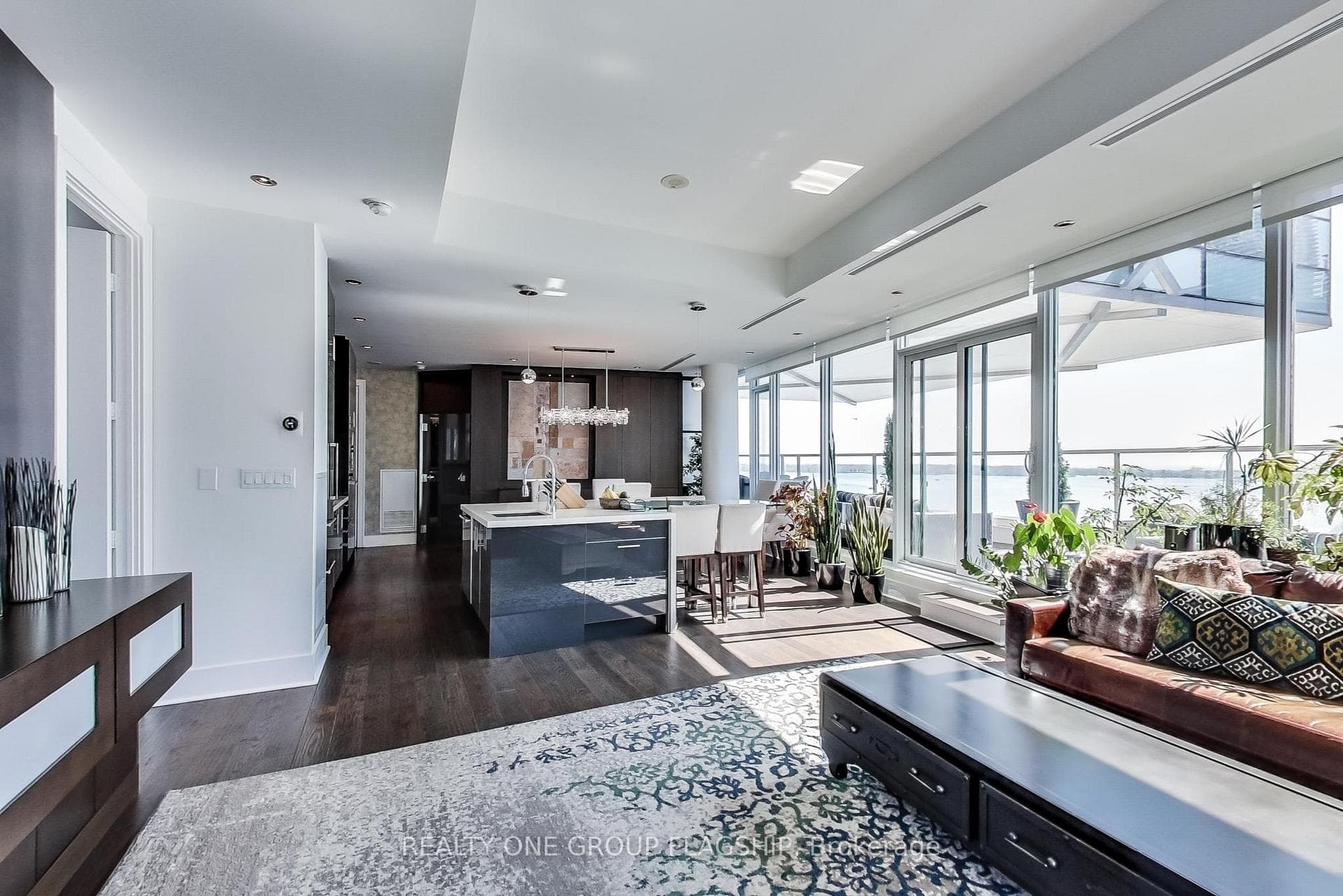 29 Queens Quay Unit 1102 photo 12
