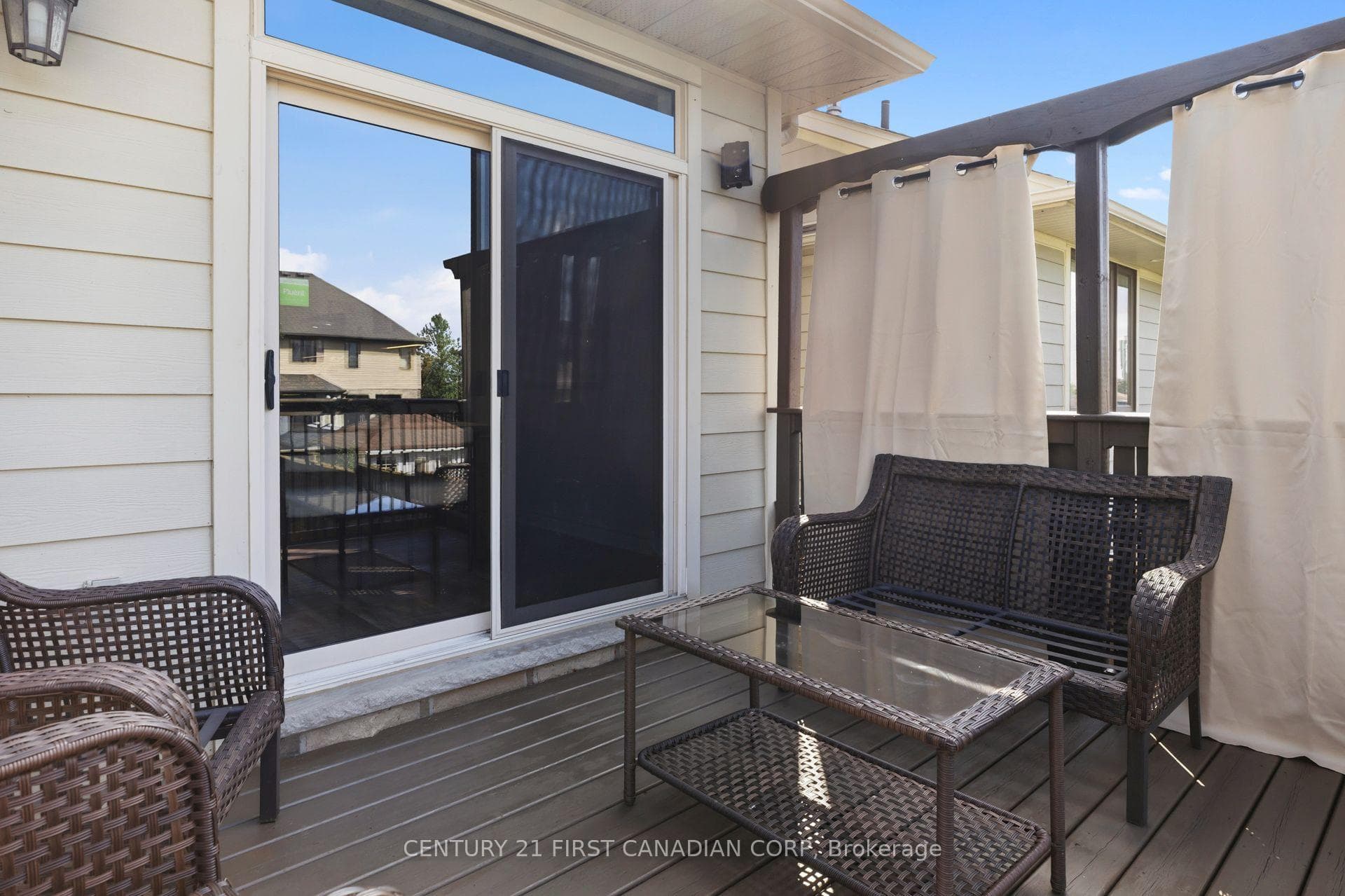 292 Walnut Street photo 31