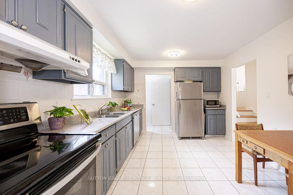 6 Hoseyhill Crescent photo 10