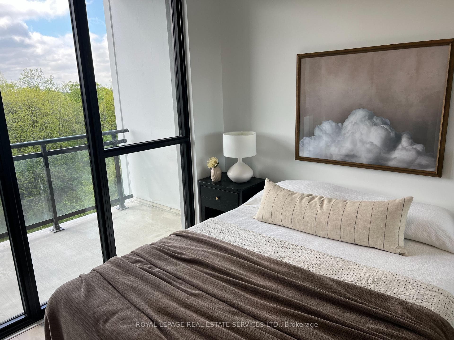 740 Whitlock Avenue Unit 601 photo 3