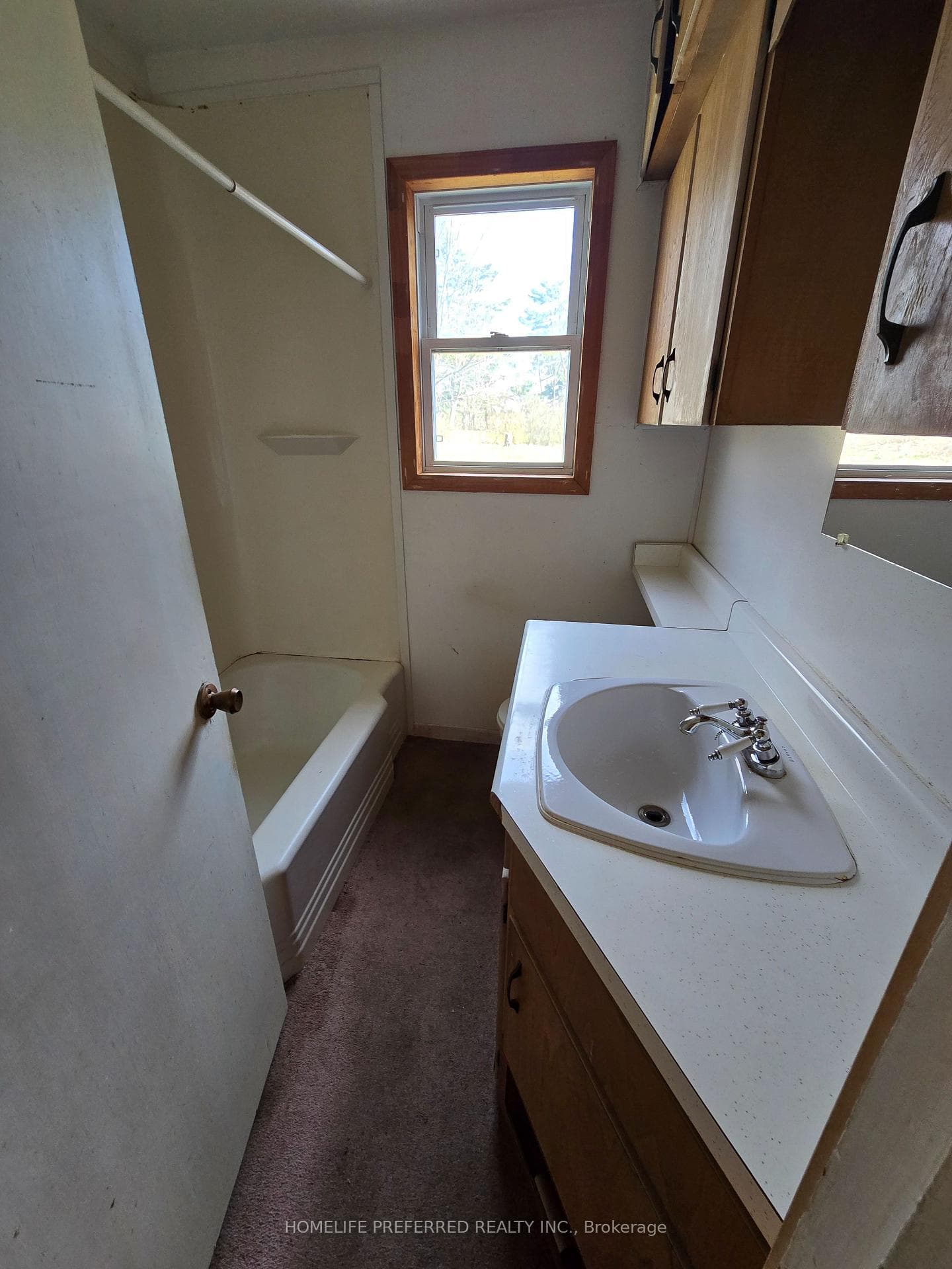 MAIN BATH