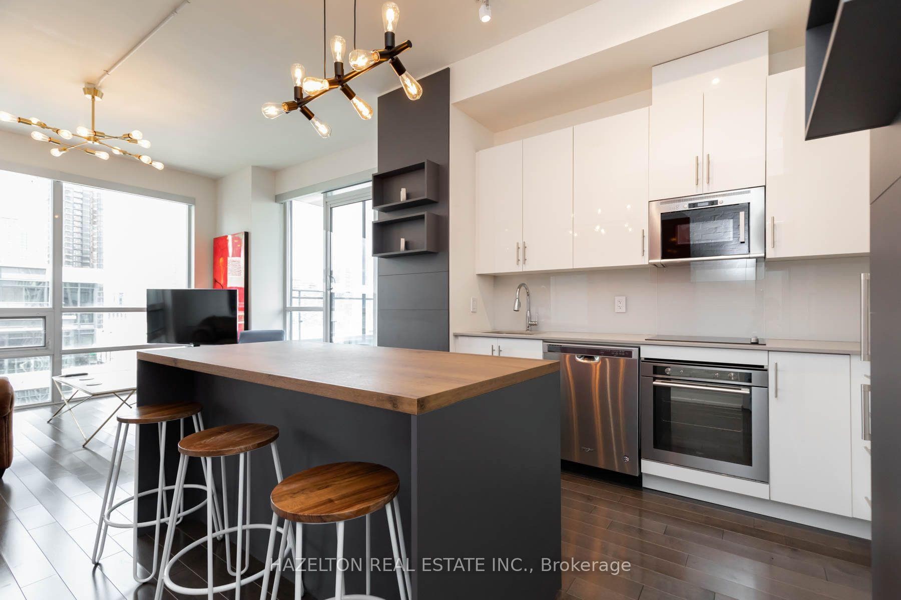 460 Adelaide Street Unit Ph103 photo 9