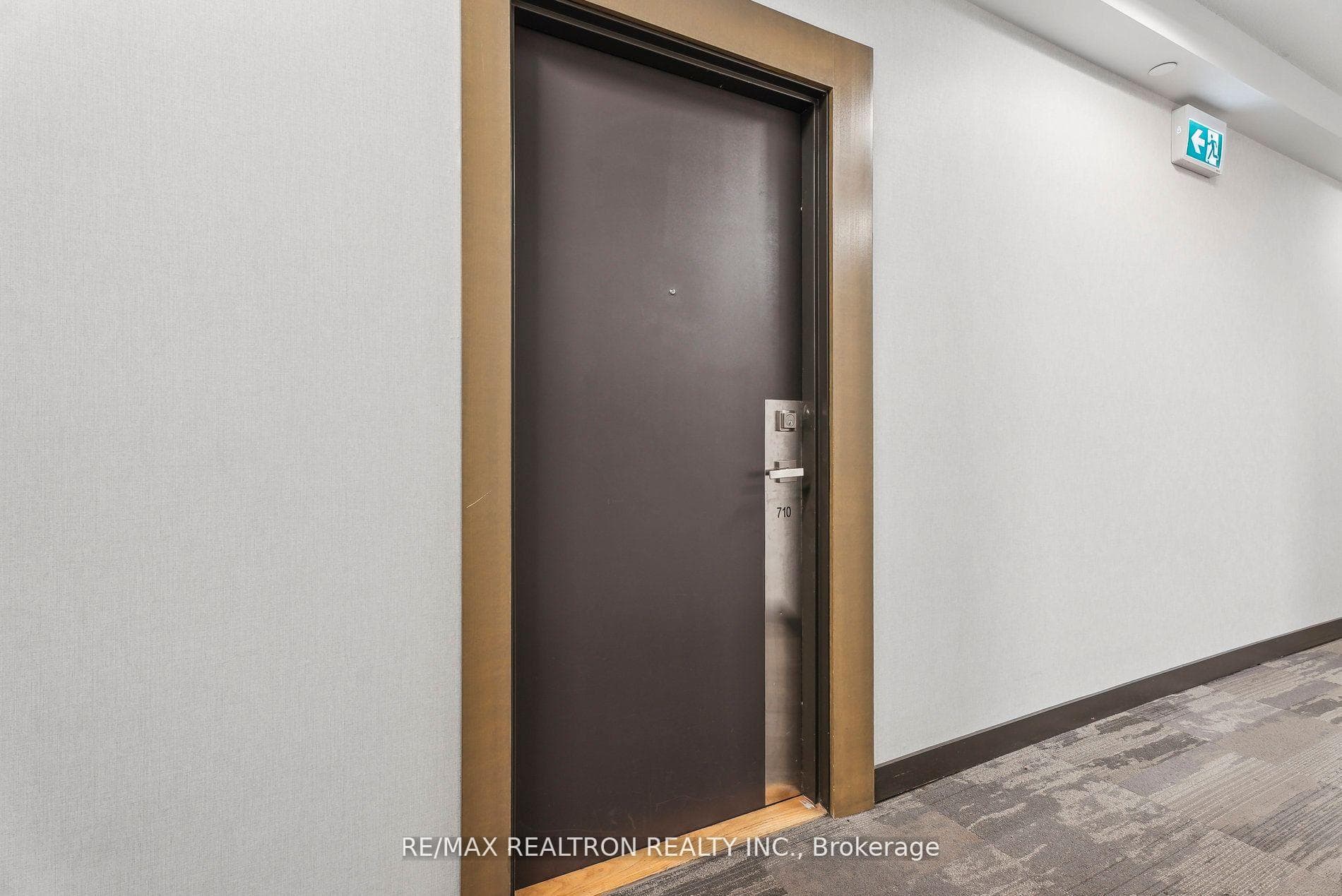 180 Fairview Mall Drive Unit 710 photo 6