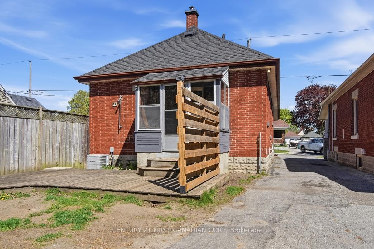 63 Beattie Avenue photo 37