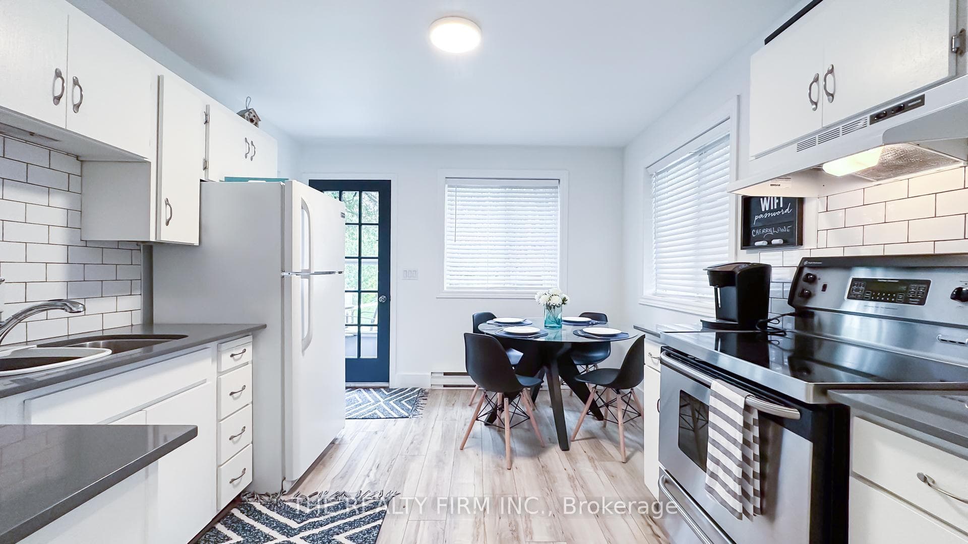 1 Cherry Lane photo 25