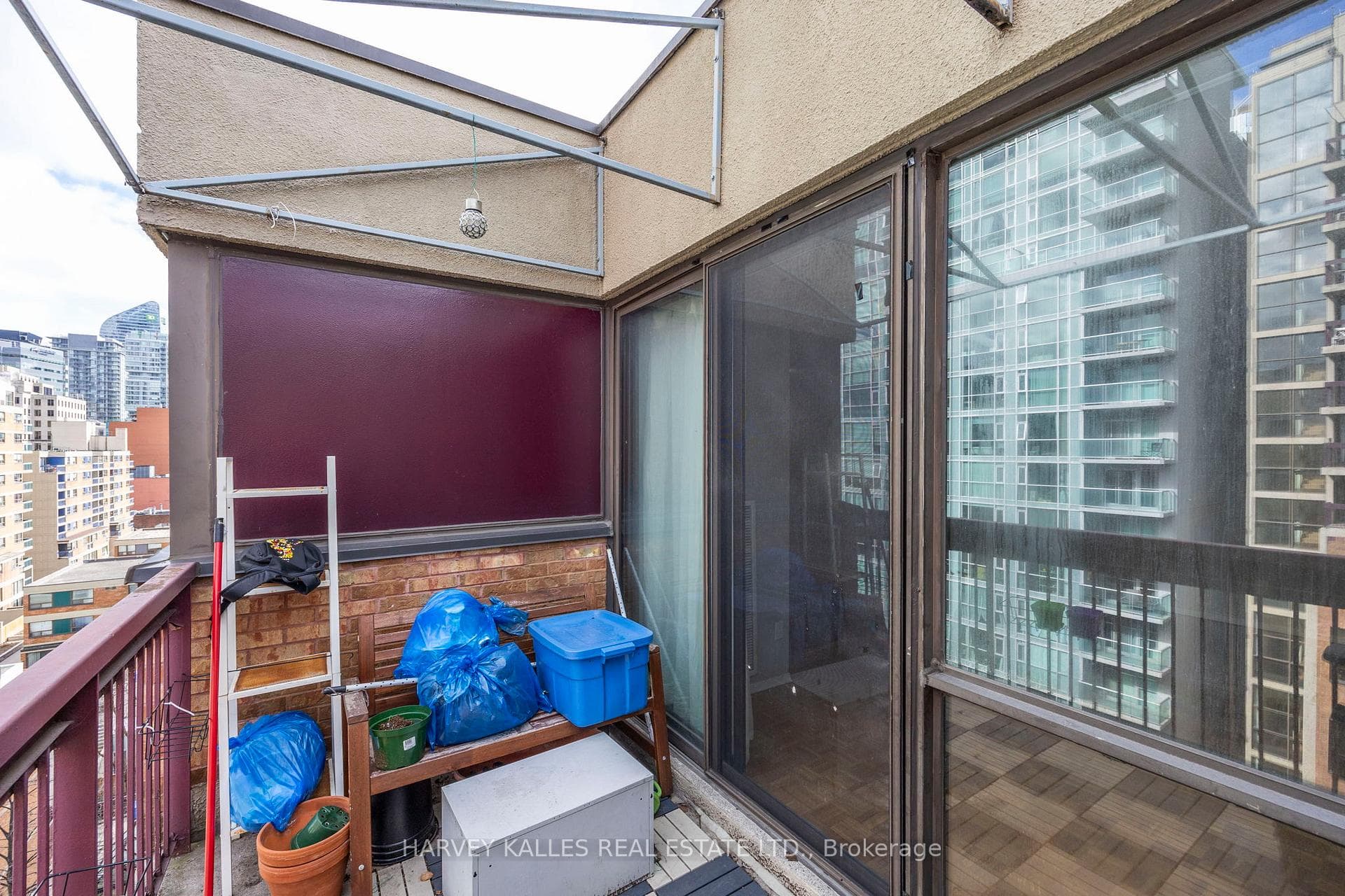 89 Mccaul Street Unit 923 photo 22