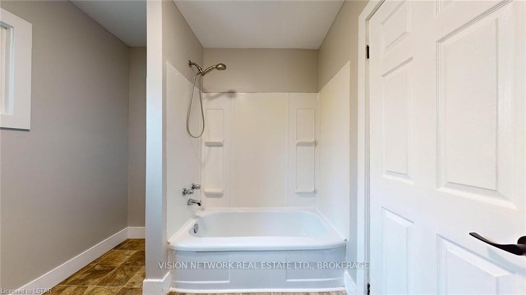 117 MCNAY Street photo 22