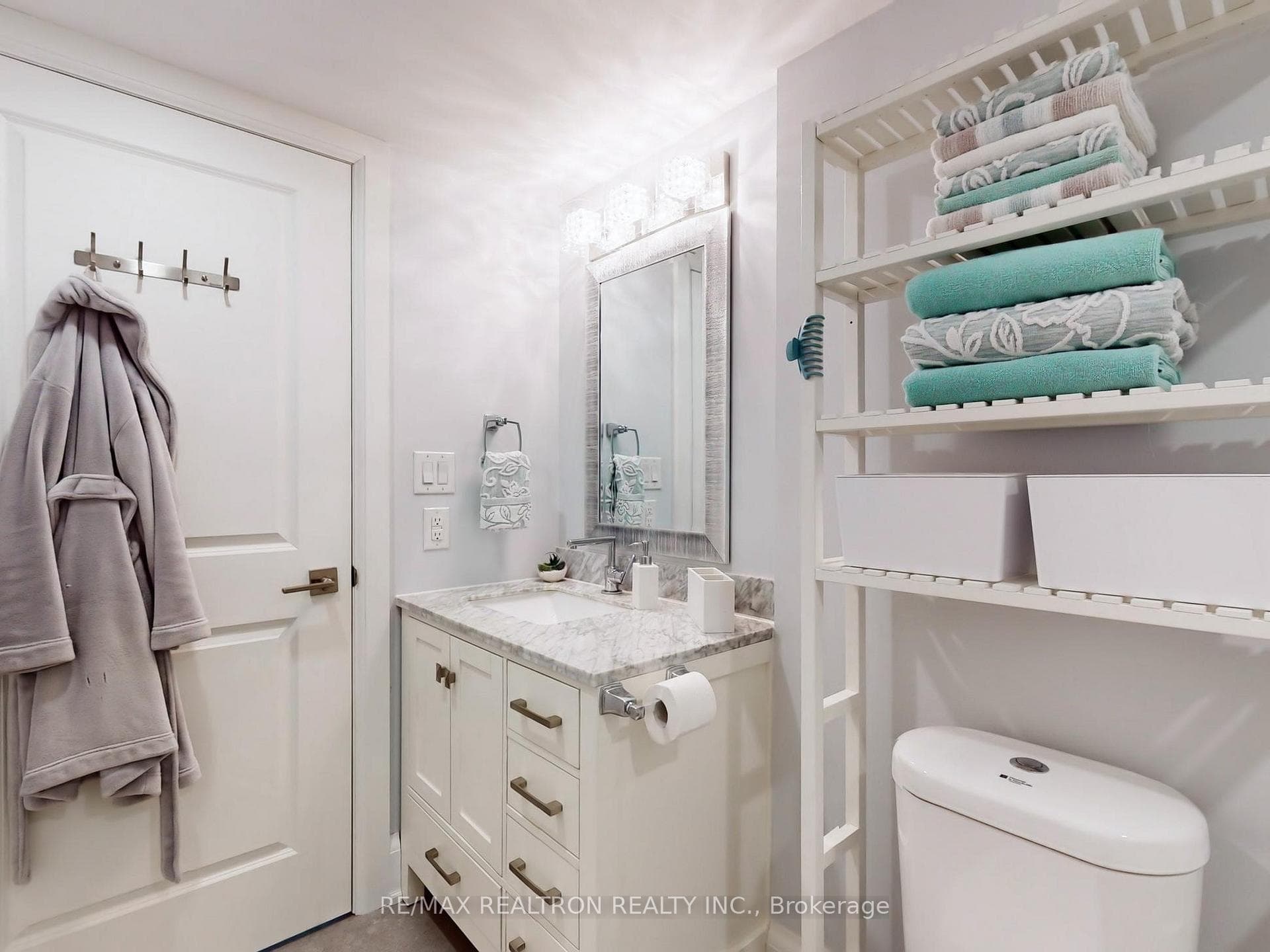 3 Ellesmere Street Unit 203 photo 21