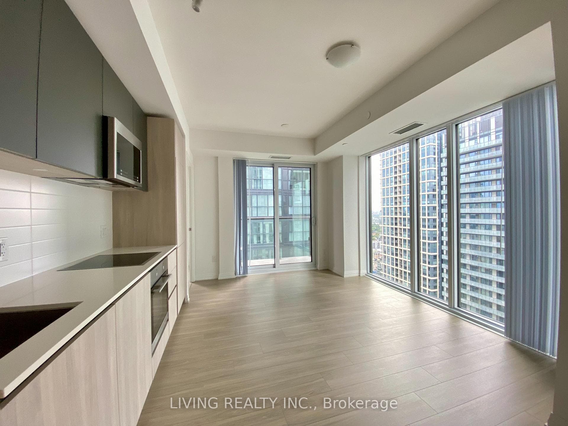 8 Widmer Street Unit 3803 photo 12