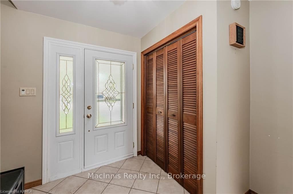 76 HARVARD Road photo 4