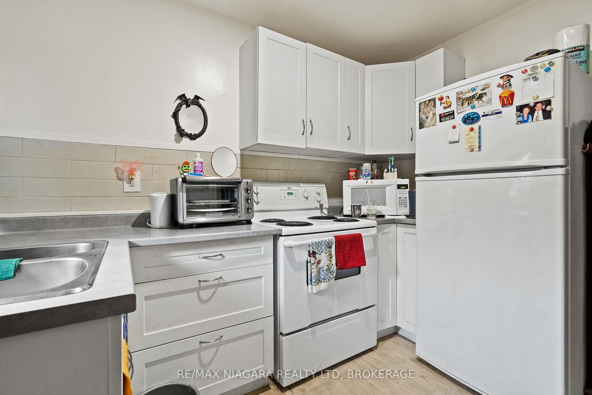 224 Mitchell Street photo 20
