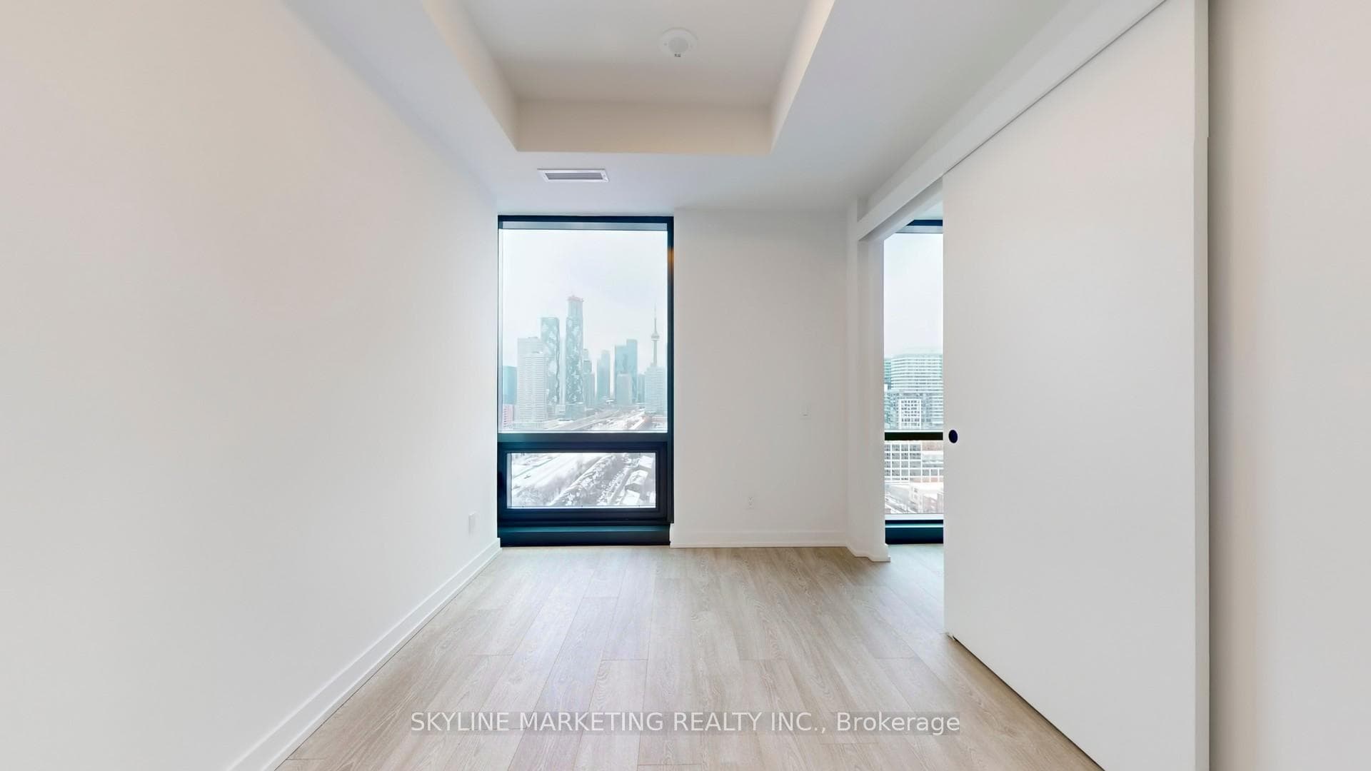 35 Parliament Street Unit 2105 photo 21