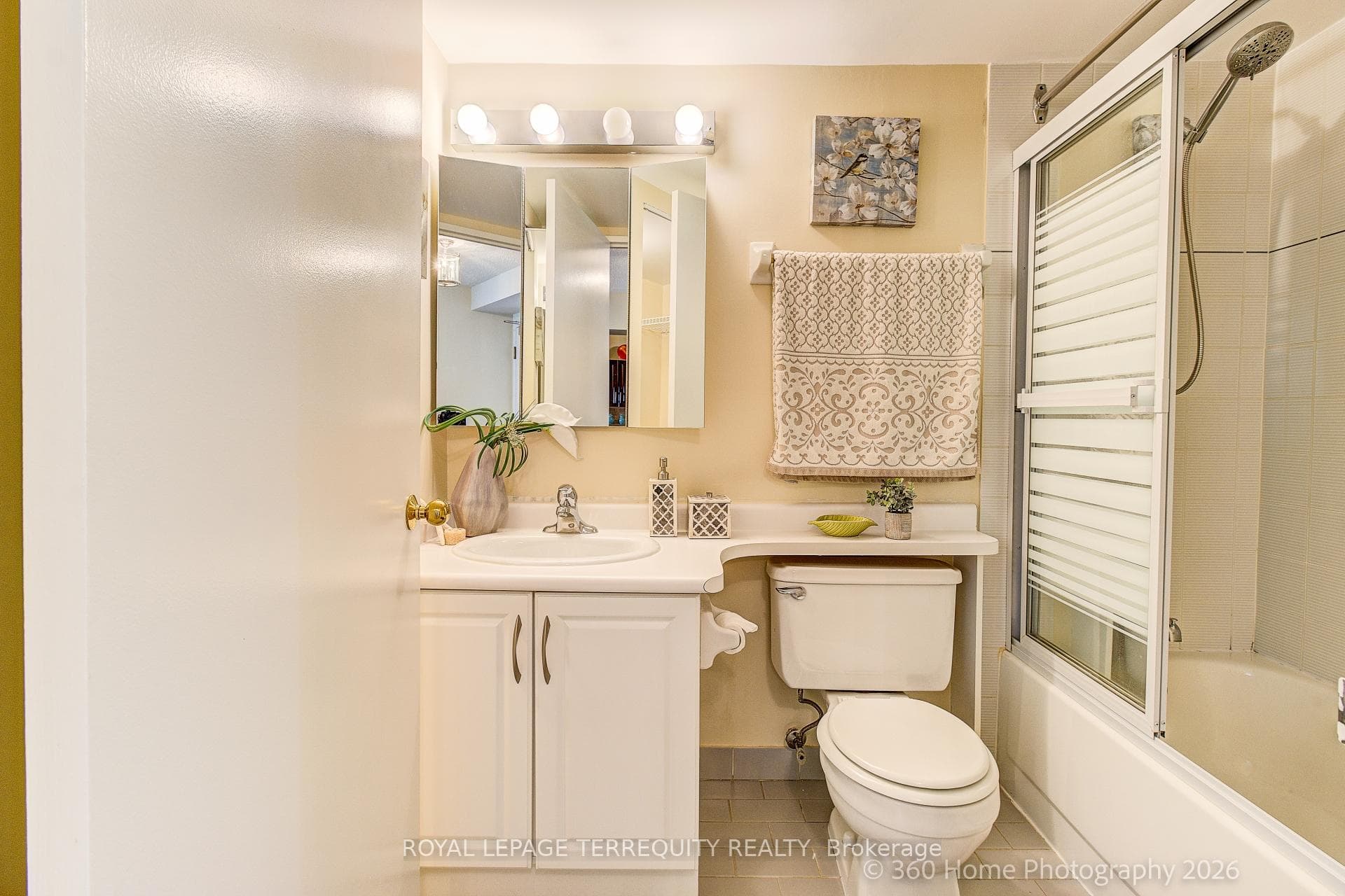 3050 Ellesmere Road Unit 1221 photo 17