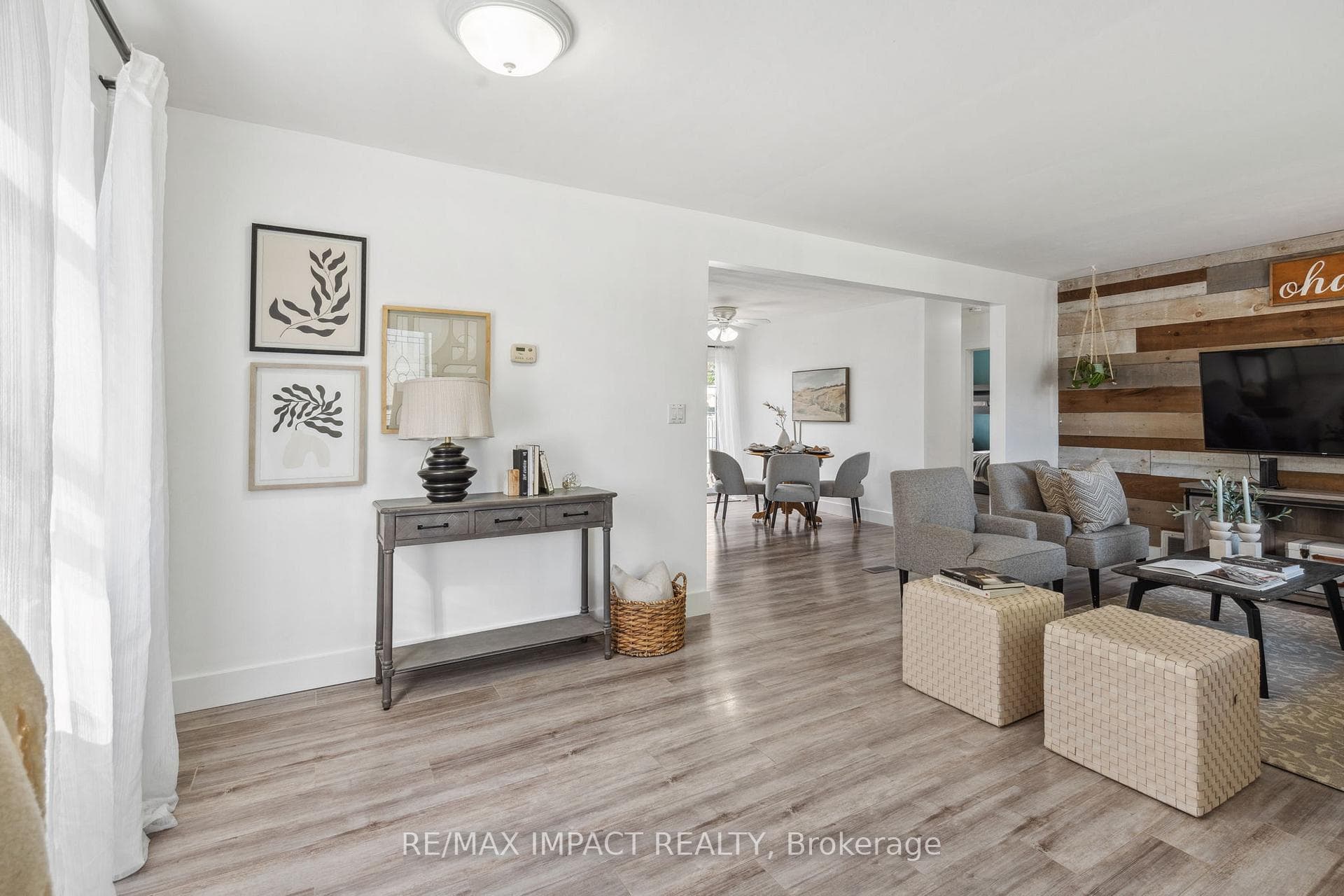 6 Orchard View Boulevard photo 7