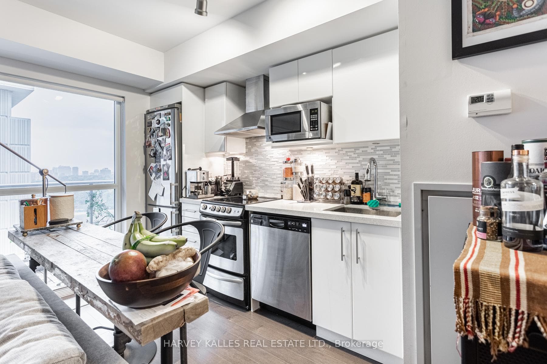 58 Orchard View Boulevard Unit 1209 photo 10