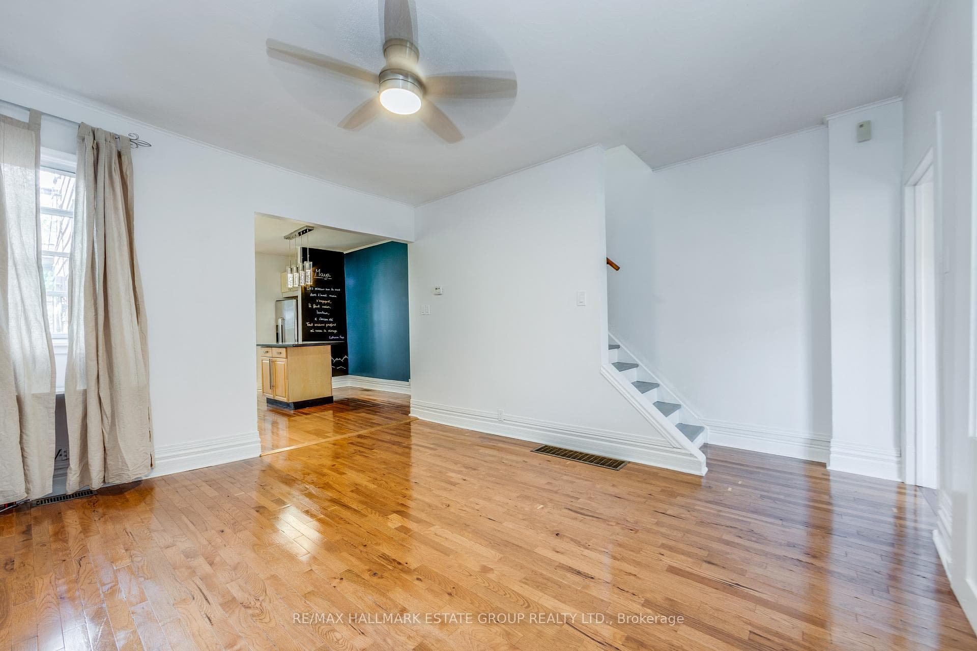 50 Logan Avenue photo 6