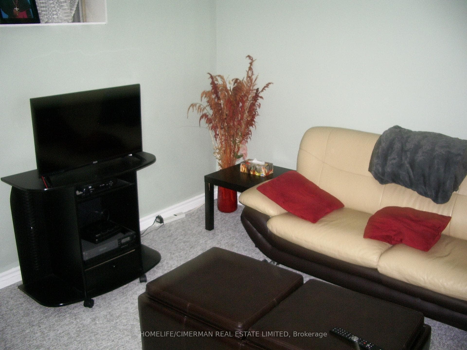 48 Wallis Crescent photo 24