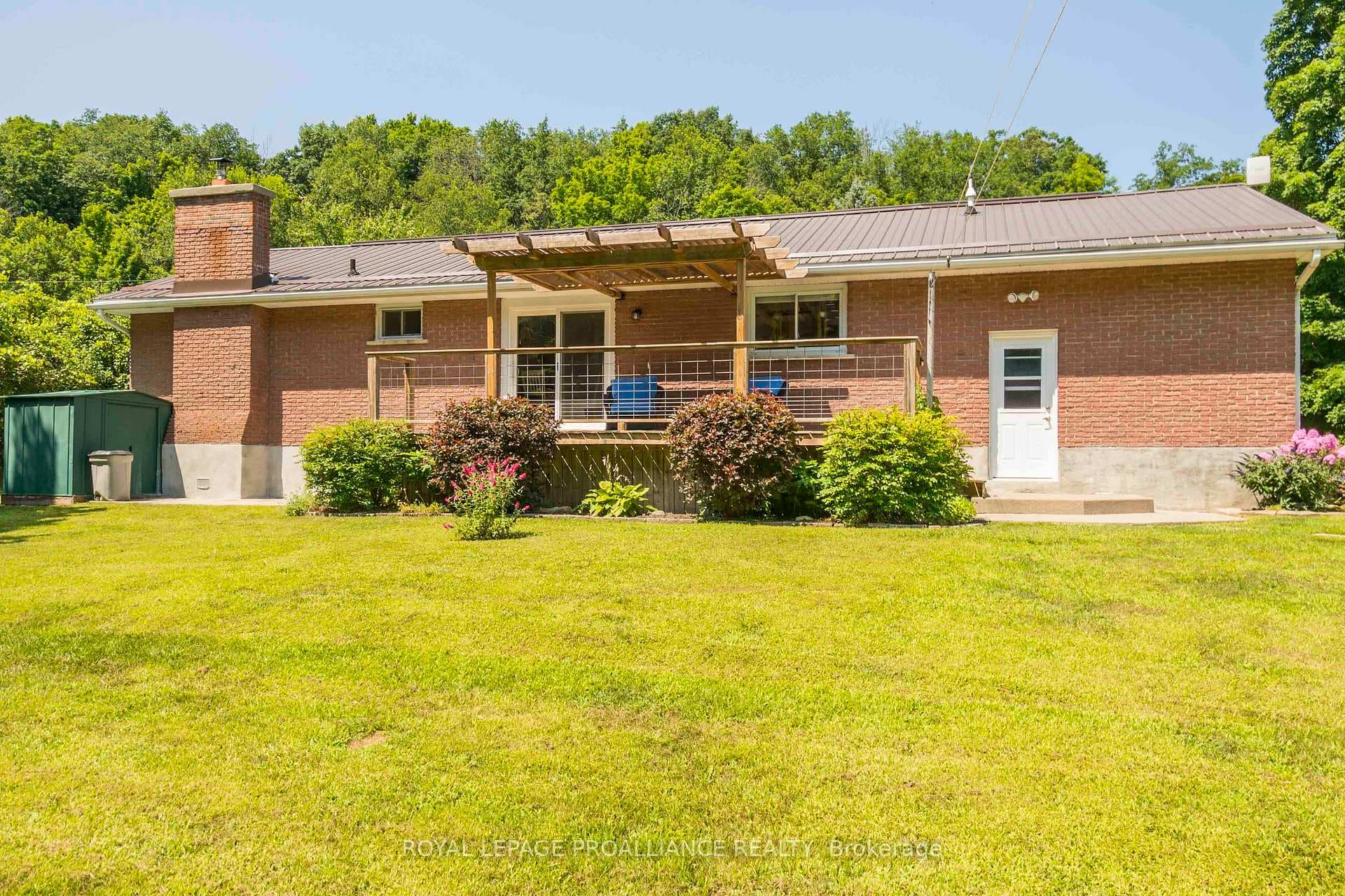 52 Coltman Road photo 28