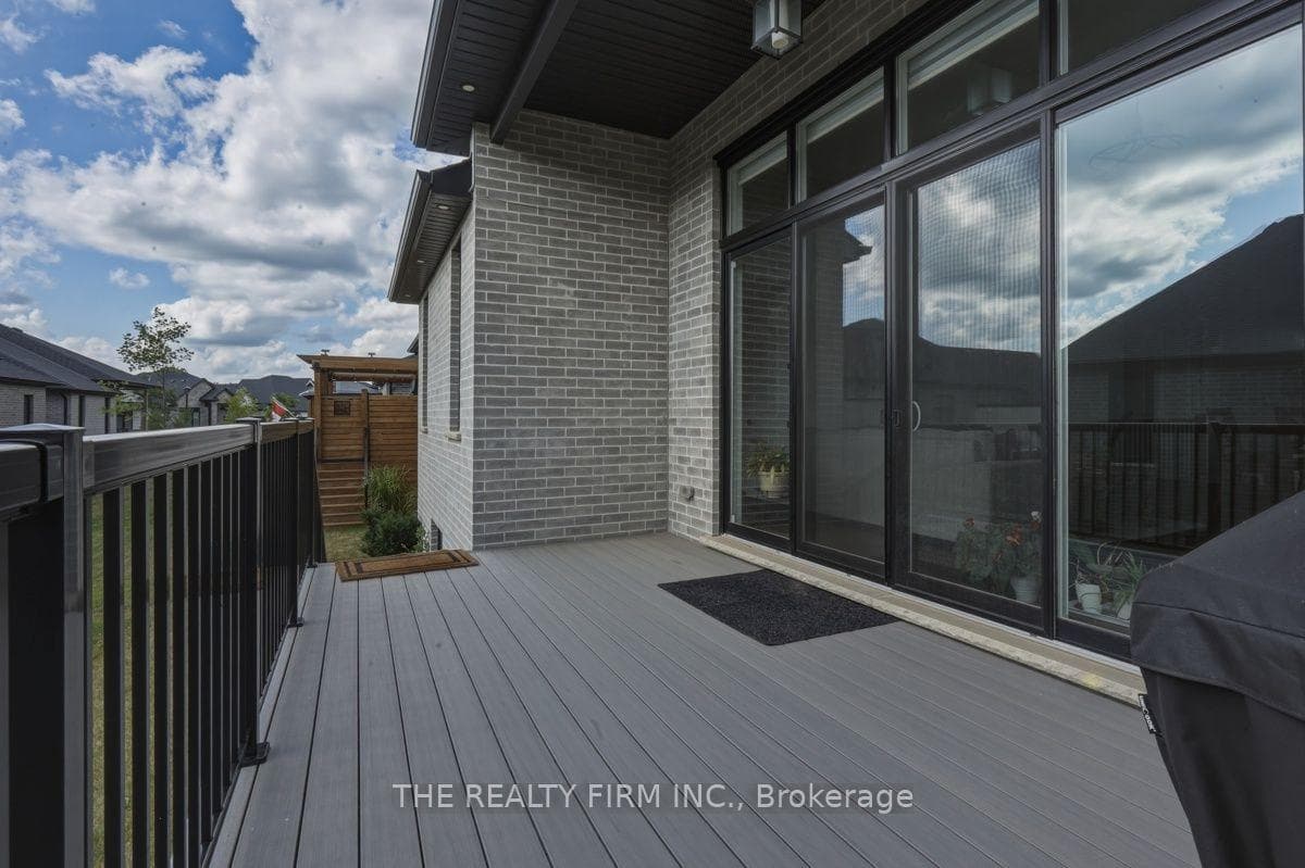6990 Clayton Walk Unit 1 photo 42