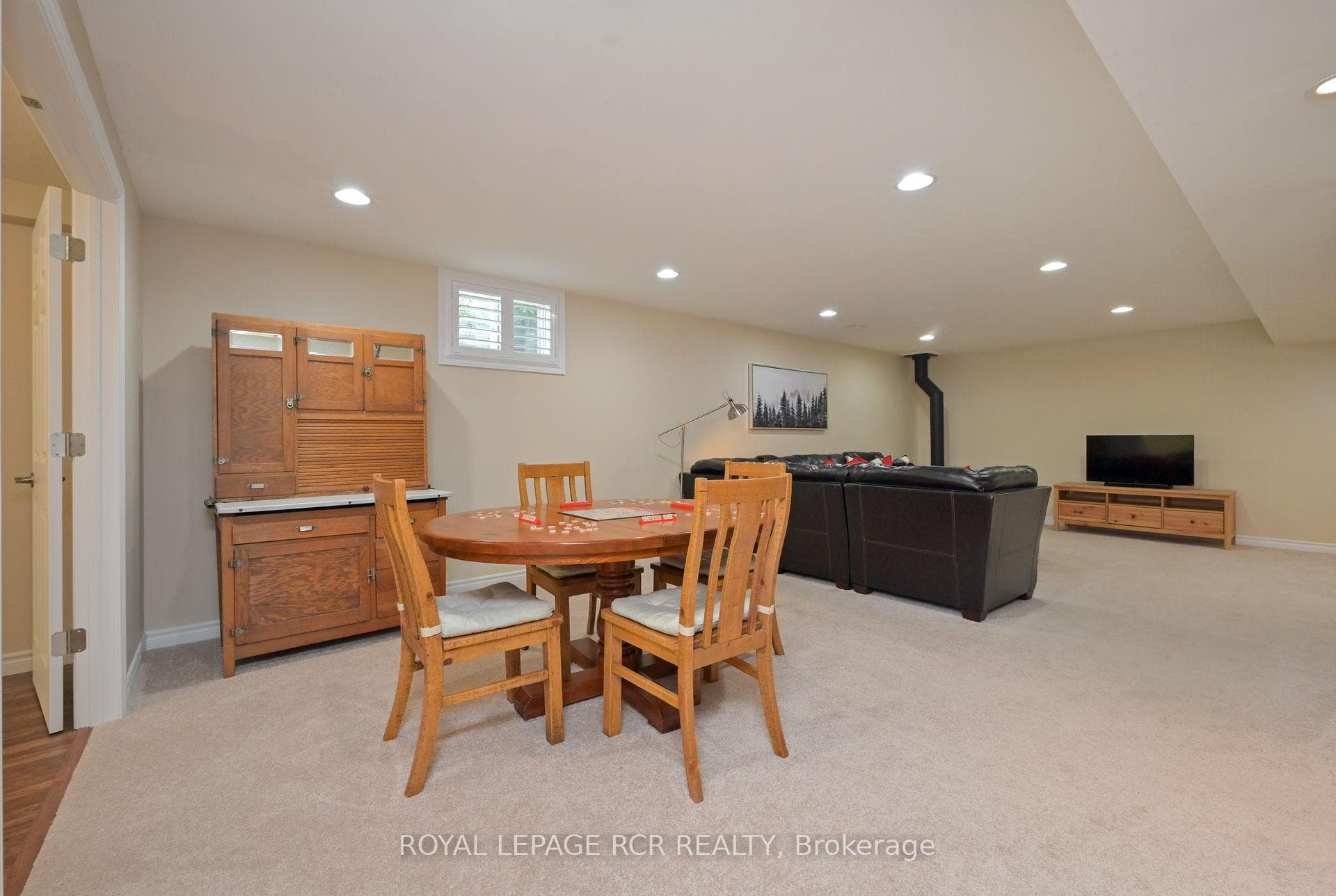 Open Concept Fully Finished Lower Level