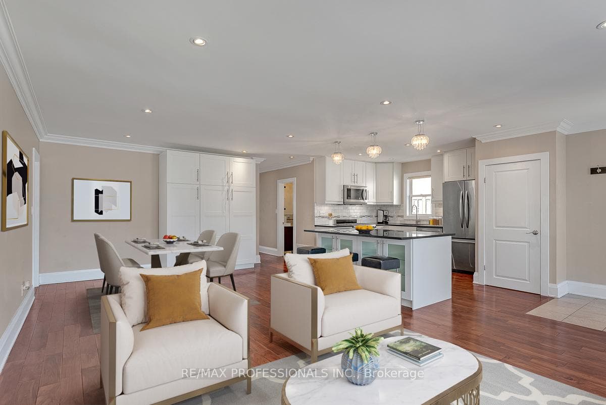 5 Chestnut Hills Crescent photo 4
