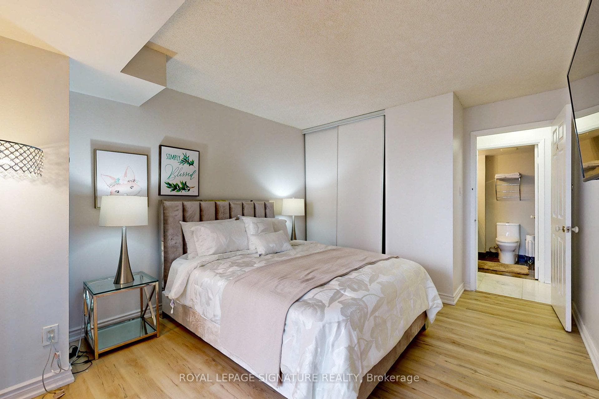 55 Kingsbridge Garden Circle Unit 1613 photo 27