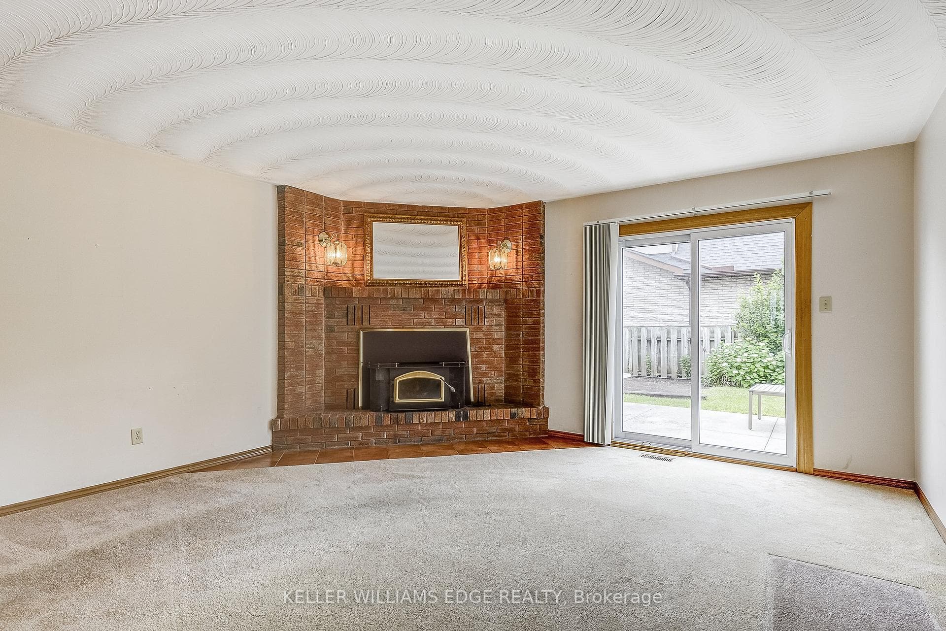 80 Green Road photo 16