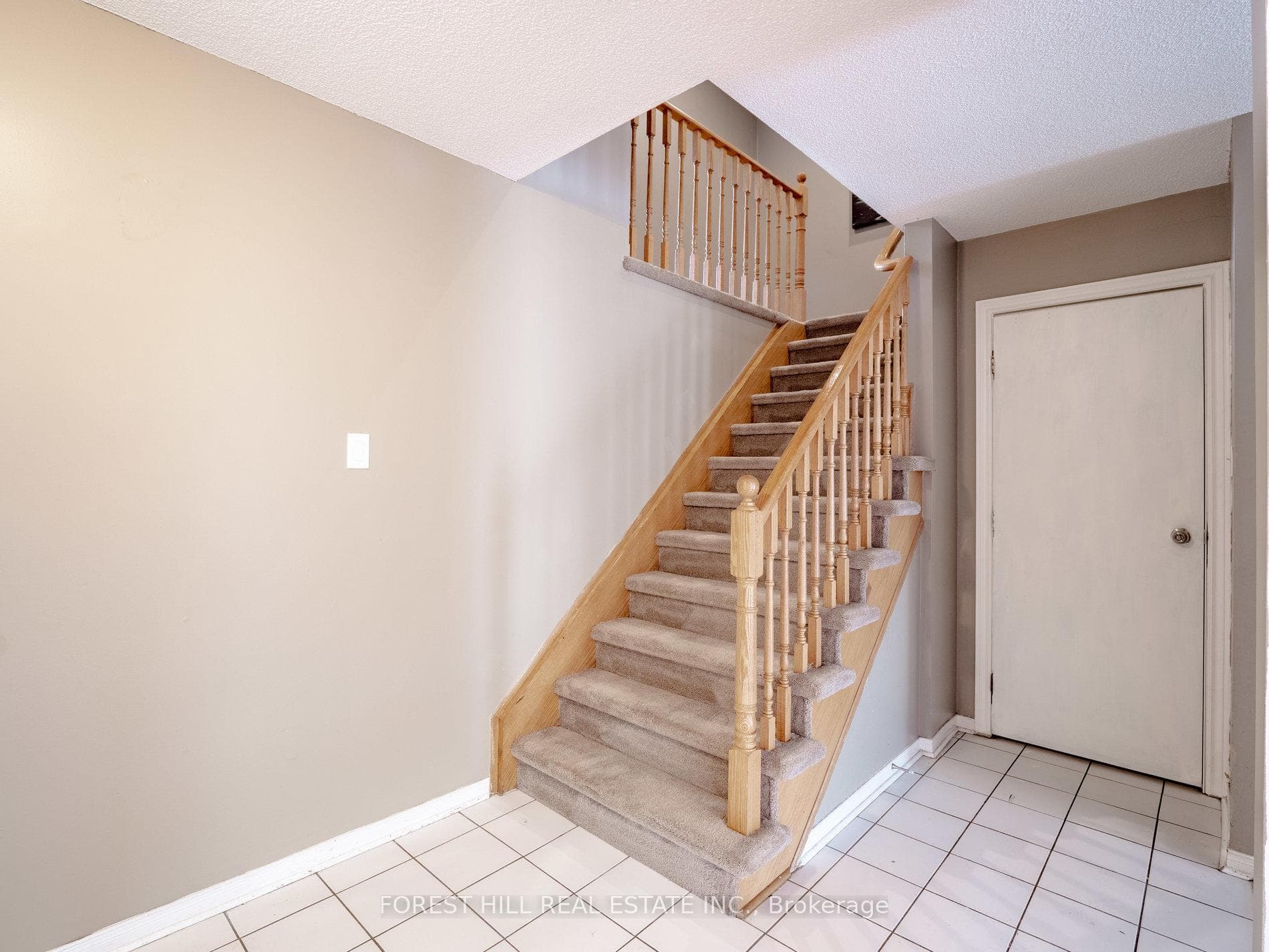 5 Squire Drive Unit Main photo 10
