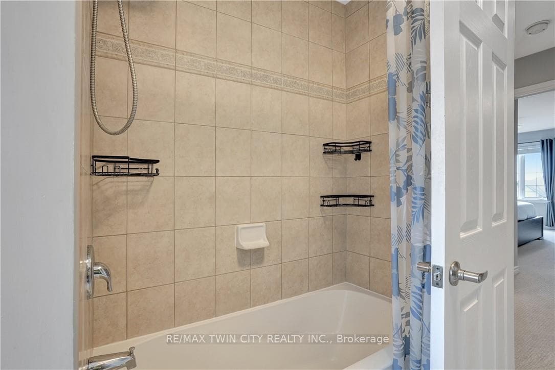 15 Carere Crescent Unit 21A photo 24
