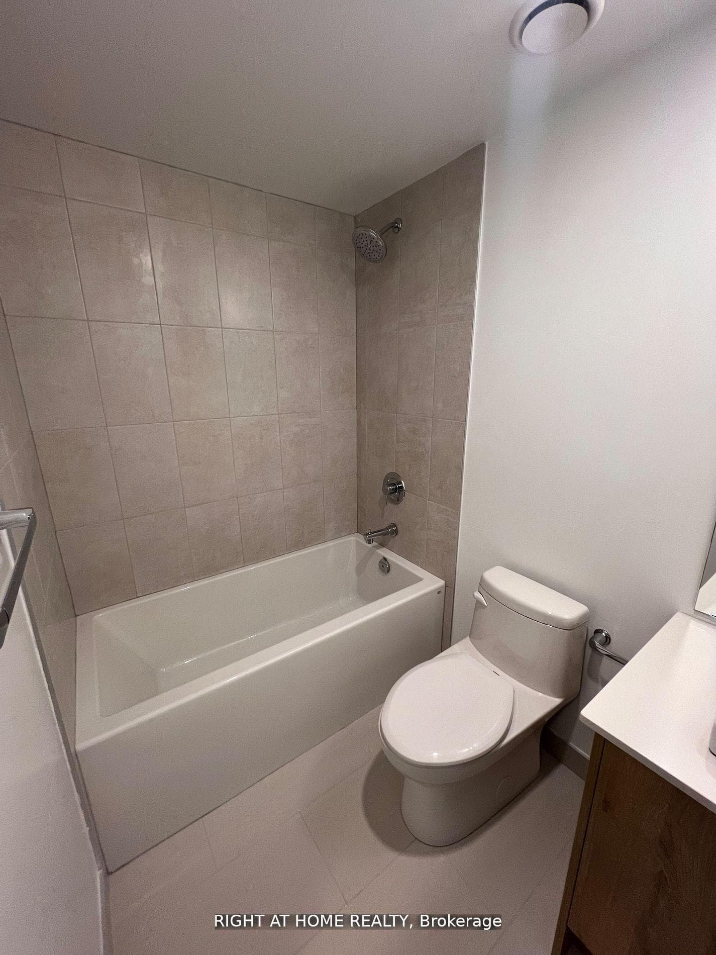 1195 The Queensway N/A Unit 1003 photo 10