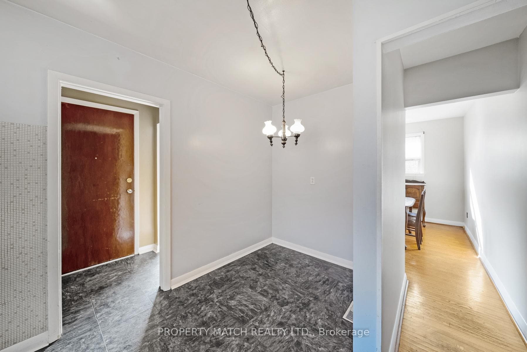 22 Farmbrook Road photo 7