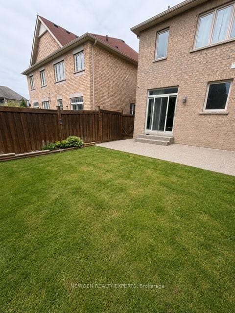 5 Franktown Drive photo 16
