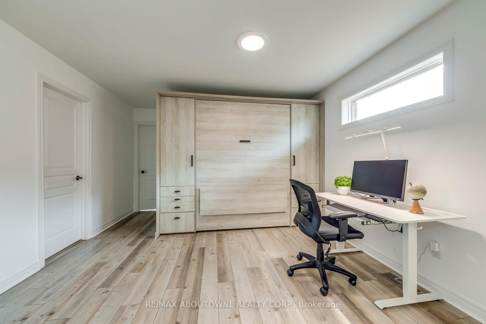 2034 Elmgrove Road photo 16