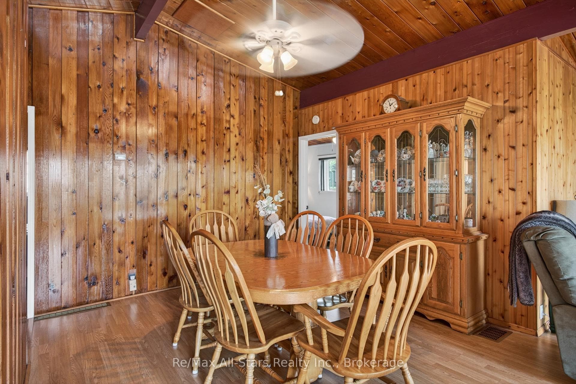 132 Fenelon Drive photo 10