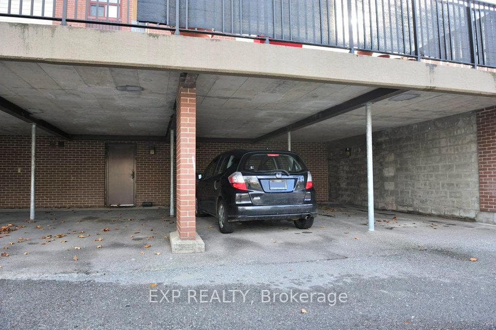 17 Gibson Drive Unit 2 photo 48