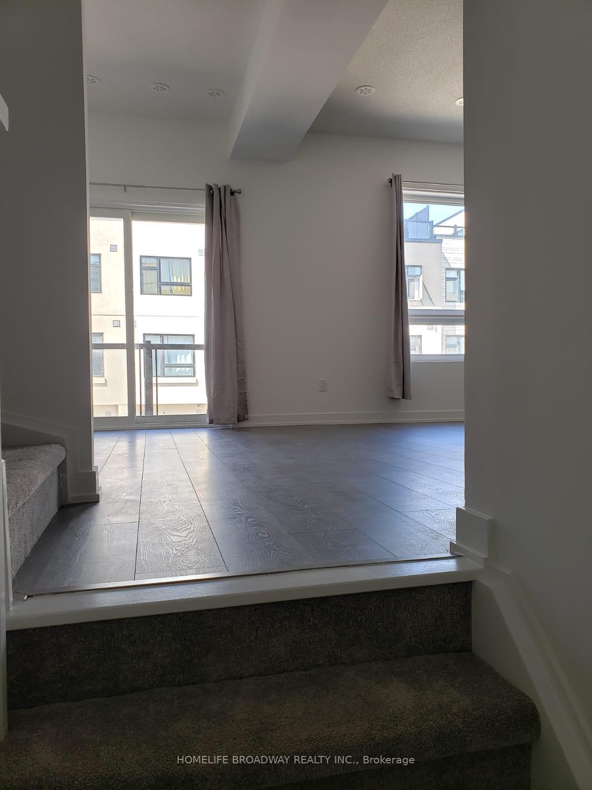 1121 Cooke Boulevard Unit 33 photo 6