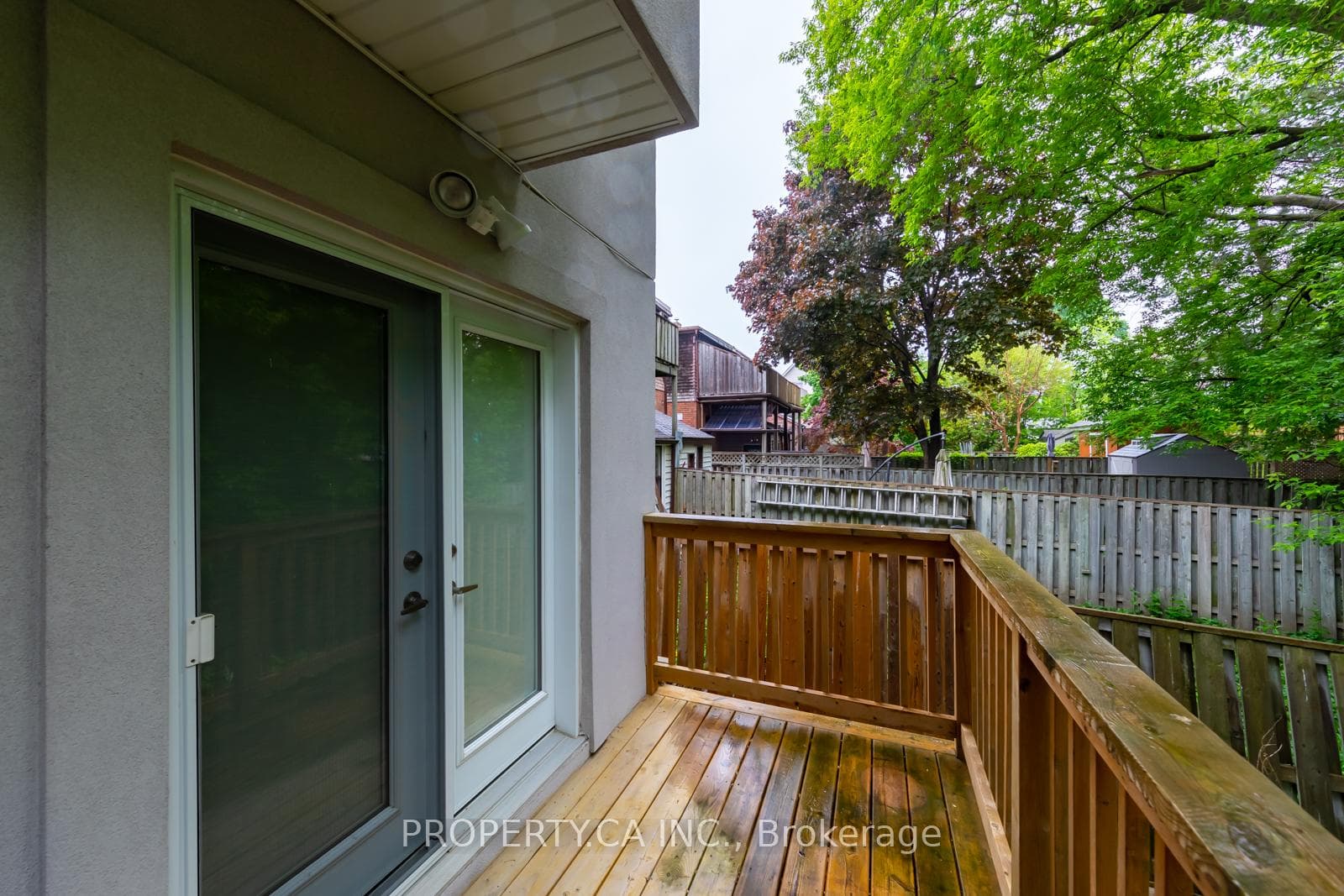 475 Woodbine Avenue Unit 4 photo 39