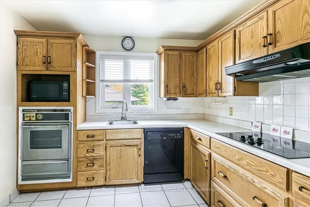 73 WILFRED Street photo 16