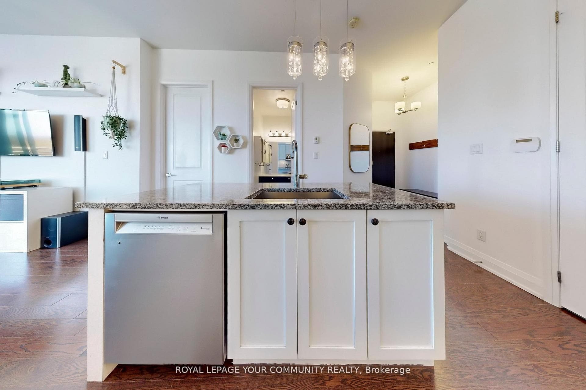 15277 Yonge Street Unit 702B photo 12