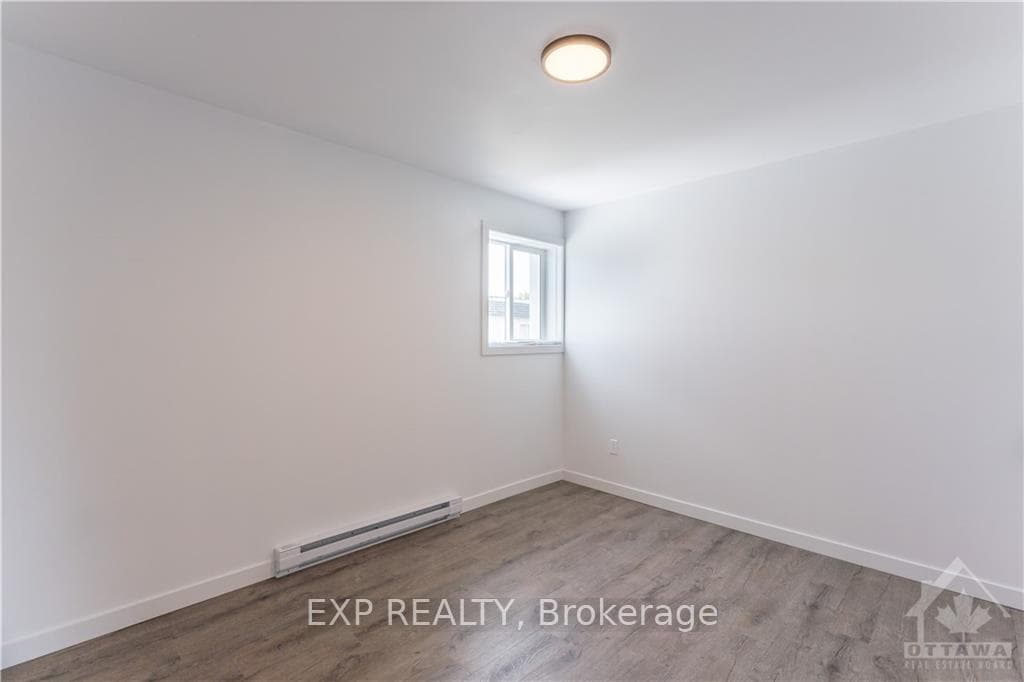 259 LONGUEUIL Street photo 8