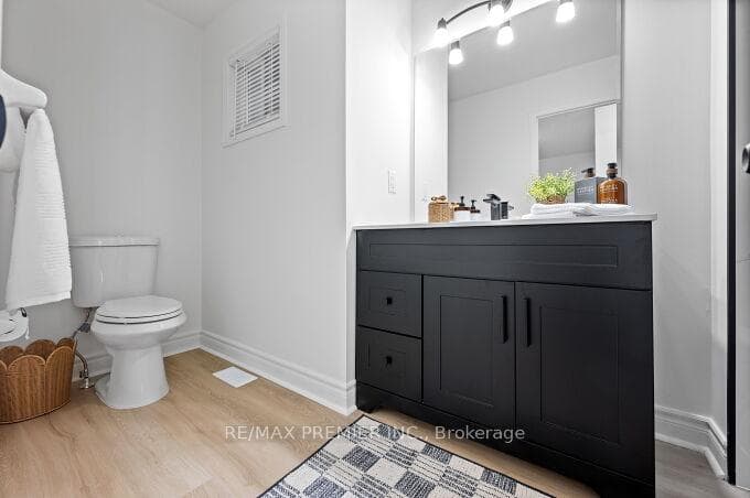 78 Keystar Court photo 18