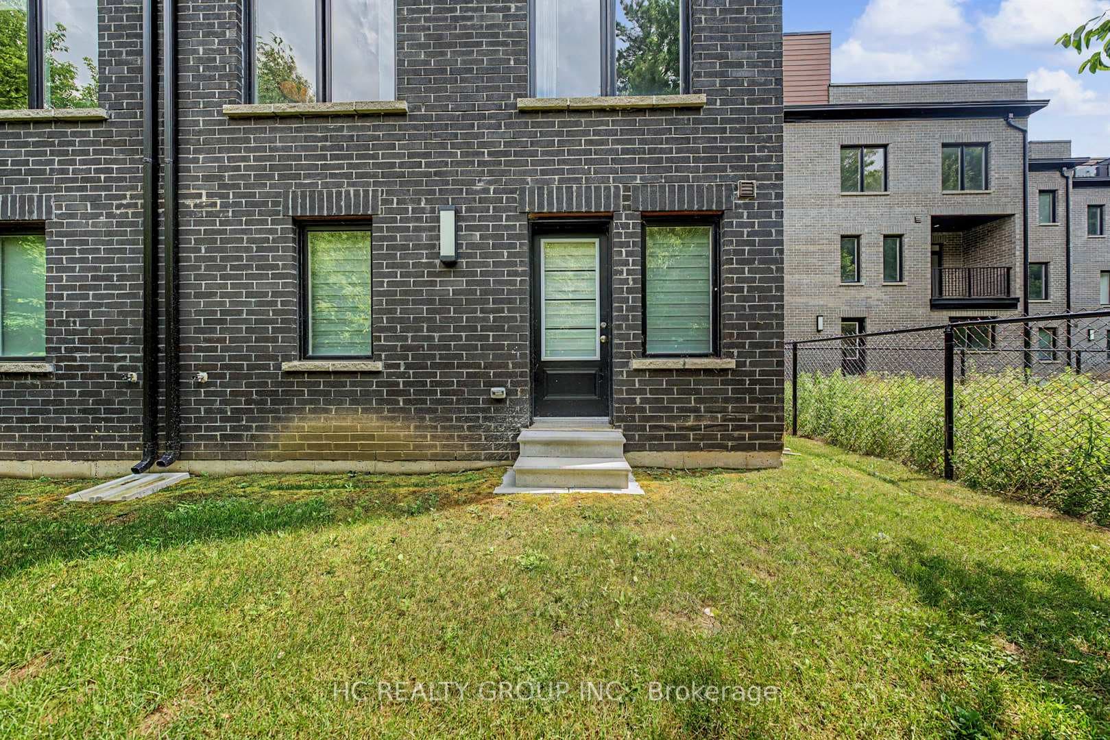 258 Hespeler Road Unit 32 photo 31